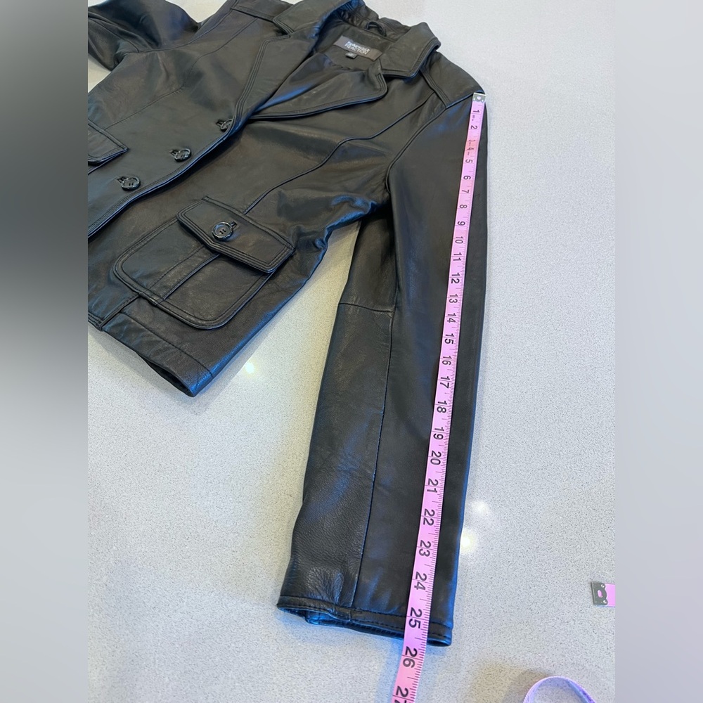 Kenneth Cole Reaction Black Leather Women’s Jacket Sz XL Back Buckle Detail - Picture 10 of 16